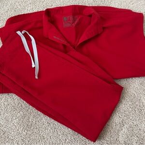 Figs Vibrant Red Scrub Ensemble